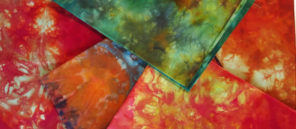 Ice dyeing workshops with Leslie Edwards